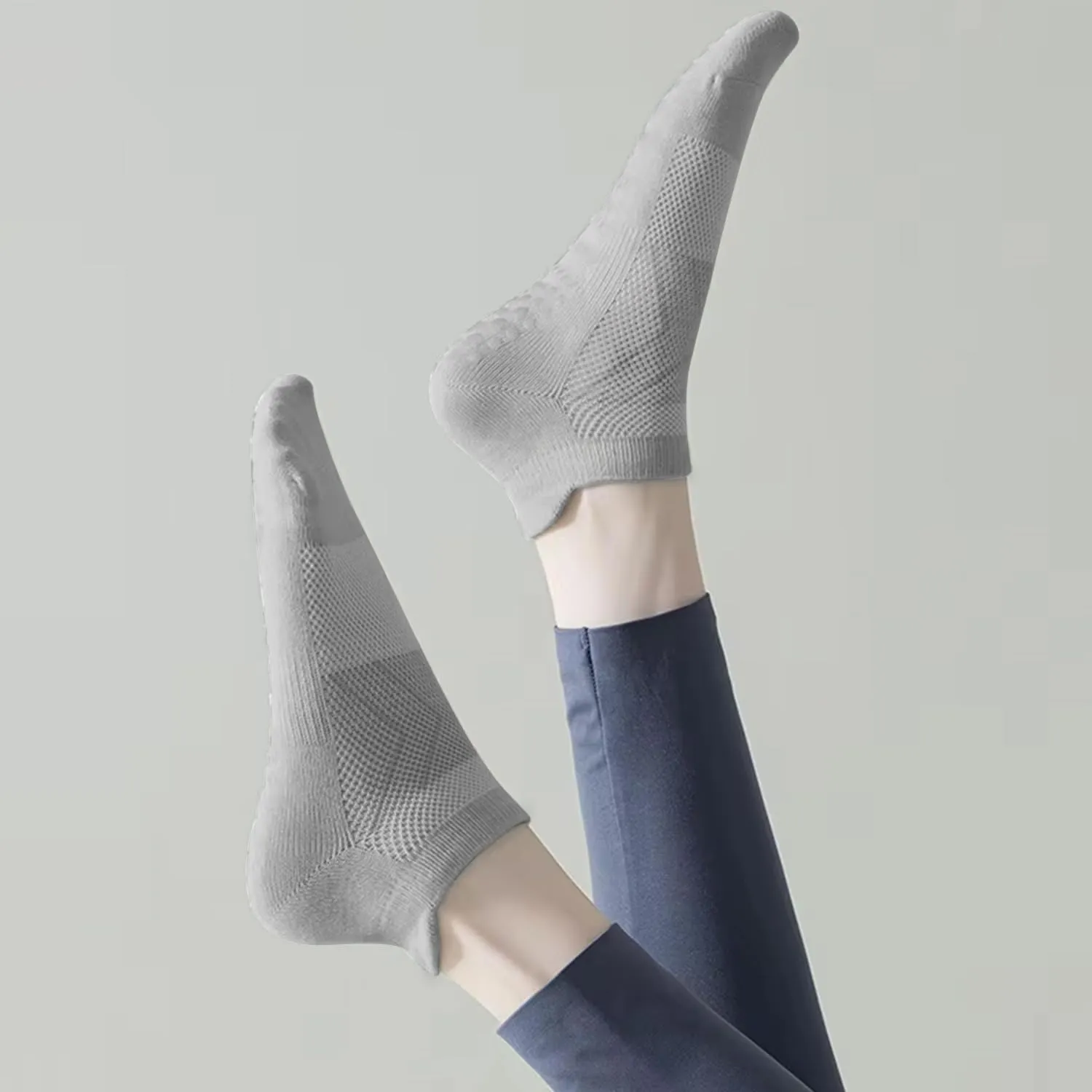 7 Pairs Pilates Socks with grips for Women- Non Slip, Ankle Yoga Socks for Yoga, Pilates, Ballet & Barre,Christmas gifts