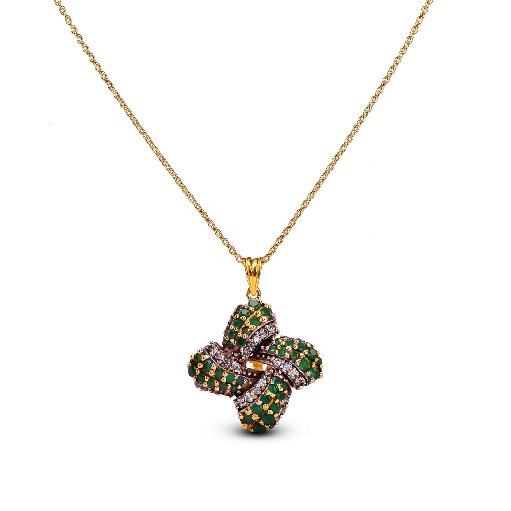 Crossover Echo Pendant Set