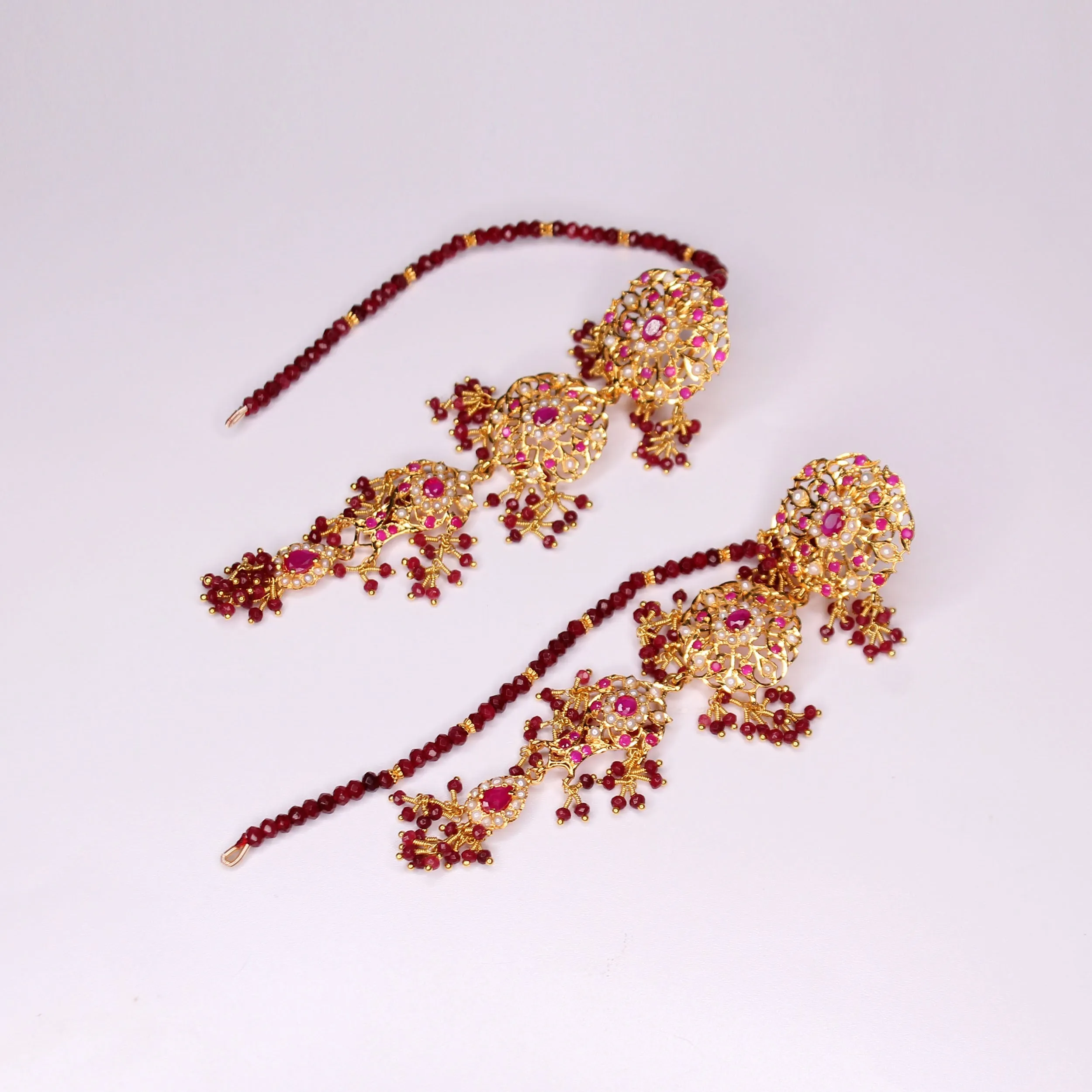 Earrings in Chetum and Pearls